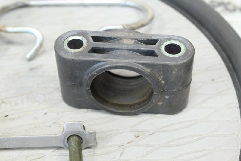 2007 YAMAHA GRIZZLY 700 Steering Post Bushings Clamps 1UY-23812-00-00 - ATV
