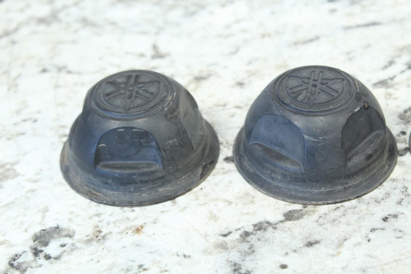 2007 YAMAHA GRIZZLY 700 Wheel Caps Dust Covers 1HP-F512A-00-00
