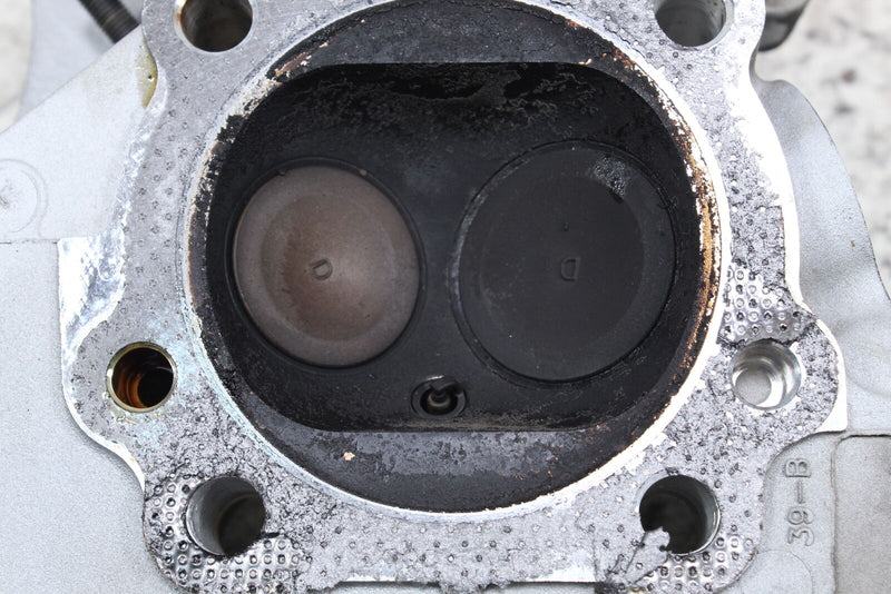 2009 HARLEY-DAVIDSON DYNA SUPER GLIDE CUSTOM FXDC Rear Cylinder Head 17181-06 - Motorcycle