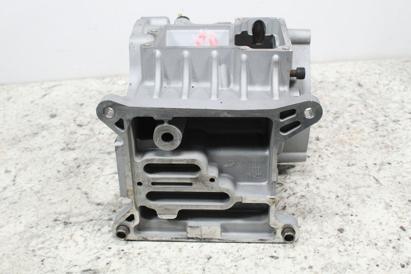 2009 HARLEY-DAVIDSON DYNA SUPER GLIDE CUSTOM FXDC Transmission Case 34746-06C - Motorcycle