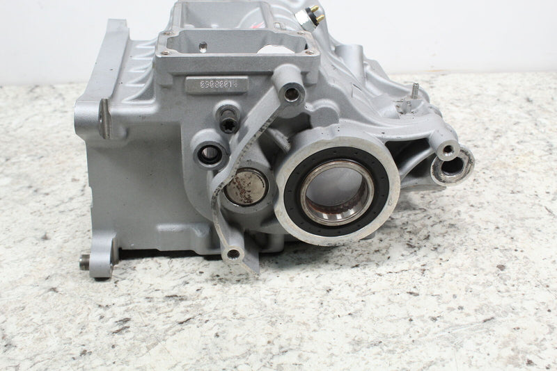 2009 HARLEY-DAVIDSON DYNA SUPER GLIDE CUSTOM FXDC Transmission Case 34746-06C - Motorcycle