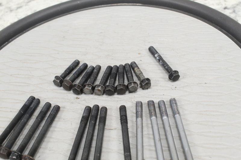 2009 SUZUKI DR200SE DR 200 Main Case Bolts 01547-0660B - Motorcycle