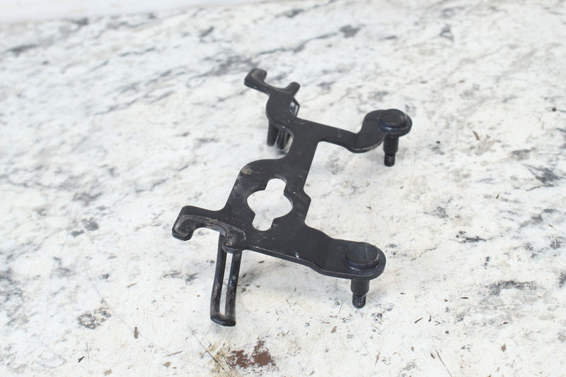 2009 SUZUKI DR200SE DR 200 Speedometer Bracket 34950-44A00 - Motorcycle