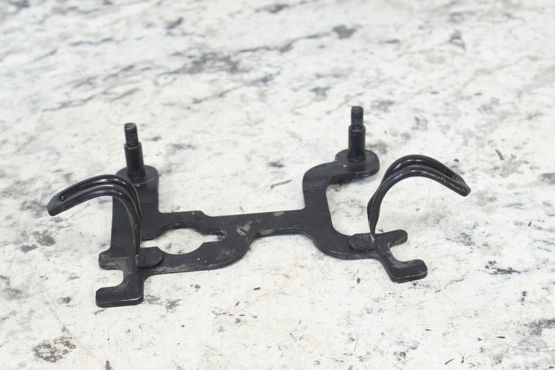 2009 SUZUKI DR200SE DR 200 Speedometer Bracket 34950-44A00 - Motorcycle