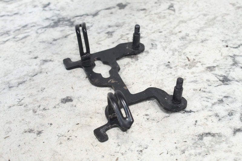 2009 SUZUKI DR200SE DR 200 Speedometer Bracket 34950-44A00 - Motorcycle