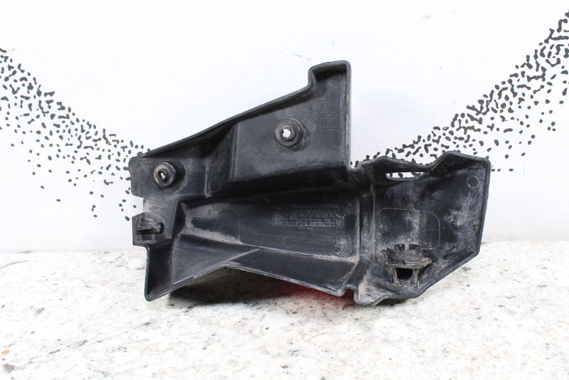 ATV - 2010 POLARIS SPORTSMAN 550 EPS Front Right Mud Guard Cover Panel  5437063-070