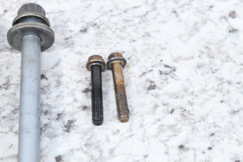 2011 Polaris Sportsman 850 EPS Cylinder Head Mounting Bolts 7519219