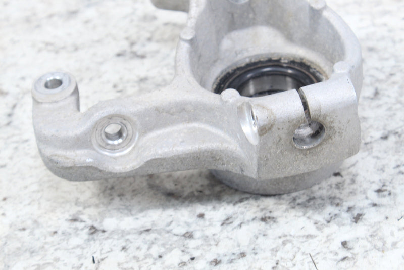 2011 Polaris Sportsman 850 EPS Left Front Steering Knuckle Spindle 1822945