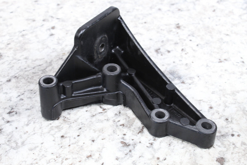 2011 SEA-DOO GTI 130 Motor Mounts Engine Brackets 420811781 420811786 - Watercraft