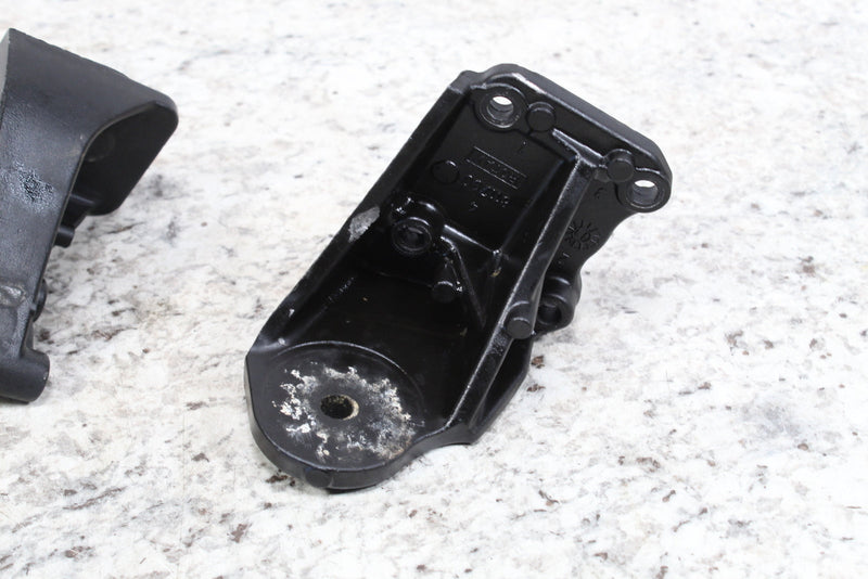 2011 SEA-DOO GTI 130 Motor Mounts Engine Brackets 420811786 420811781 - Watercraft