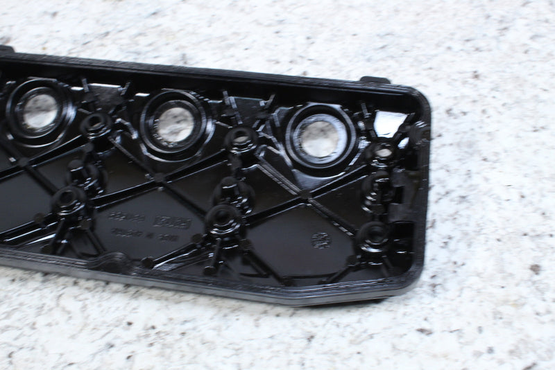 2011 SEA-DOO GTX 215 IS Cylinder Head Valve Cover Cap 420811589 - Watercraft