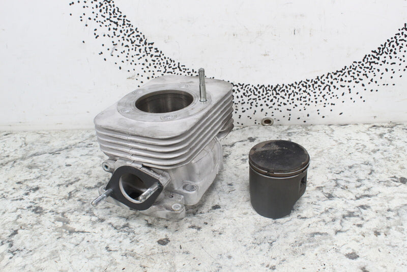 2012 ARCTIC CAT F570 Cylinder Jug -476 miles- 3007-479