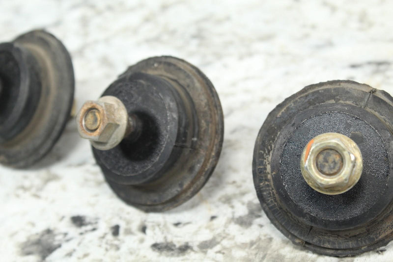 2012 ARCTIC CAT PROWLER HDX 700 Engine Mounts Brackets Motor 0408-014