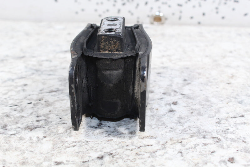 2012 HARLEY-DAVIDSON DYNA SWITCHBACK FLD 103 Rear motor mount engine 47564-99 - Motorcycle