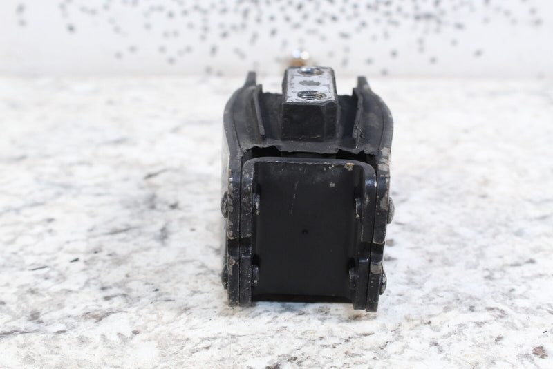 2012 HARLEY-DAVIDSON DYNA SWITCHBACK FLD 103 Rear motor mount engine 47564-99 - Motorcycle