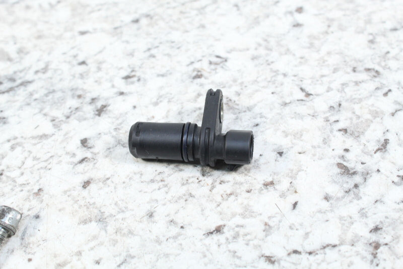 2012 HARLEY-DAVIDSON DYNA SWITCHBACK FLD 103 Speedometer Speed Sensor 74402-05B - Motorcycle