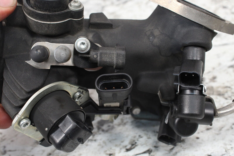 2012 HARLEY-DAVIDSON DYNA SWITCHBACK FLD 103 Throttle Body Bodies 27618-06A - Motorcycle