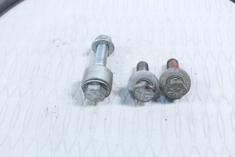 2012 HARLEY-DAVIDSON DYNA SWITCHBACK FLD 103 Upper Motor Mount Bolts 9468 4775 - Motorcycle