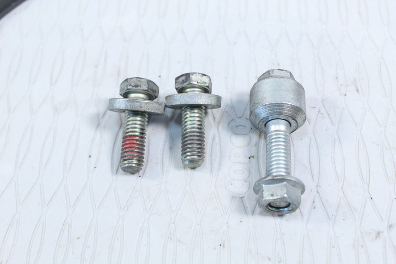 2012 HARLEY-DAVIDSON DYNA SWITCHBACK FLD 103 Upper Motor Mount Bolts 9468 4775 - Motorcycle
