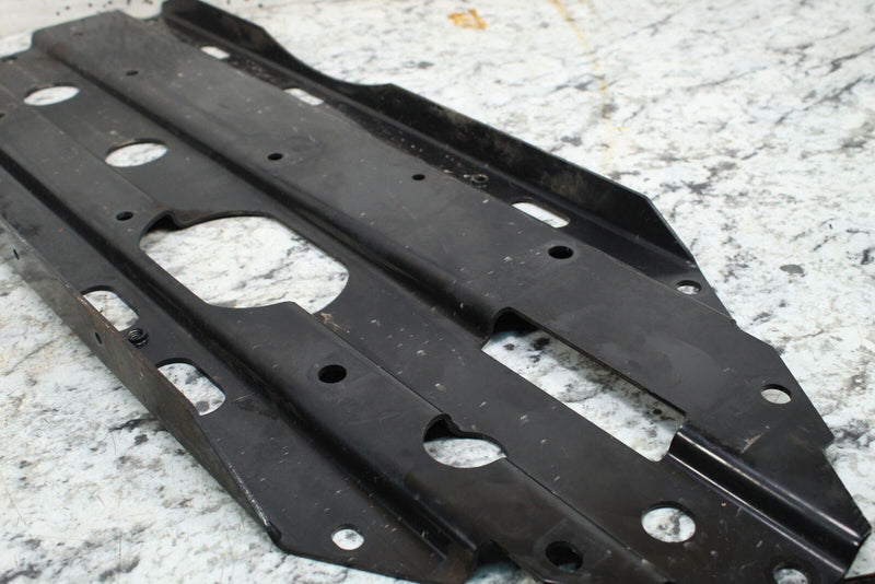 UTV - 2012 JOHN DEERE GATOR XUV 550 S4 Motor Engine Mount Plate Bracket M160633