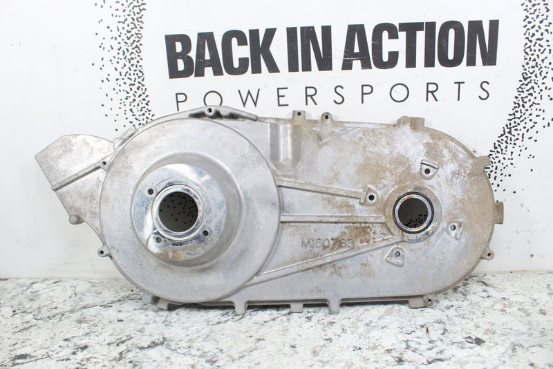 UTV - 2012 JOHN DEERE GATOR XUV 550 S4 Rear Base Clutch Cover M160783