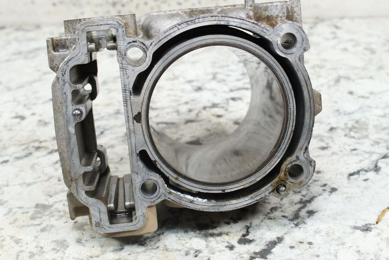 ATV - 2013 CAN-AM OUTLANDER MAX 1000 XT Front Cylinder Jug