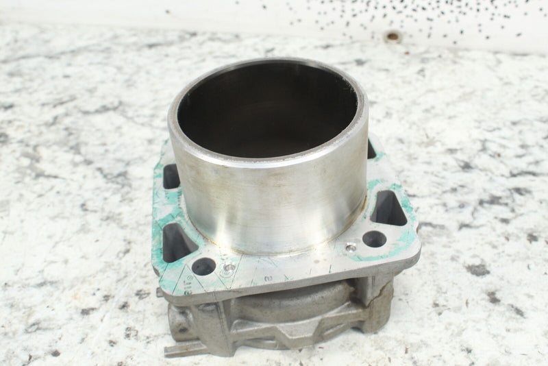 2013 CAN-AM OUTLANDER MAX 1000 XT Rear Cylinder Jug 420623568 - ATV