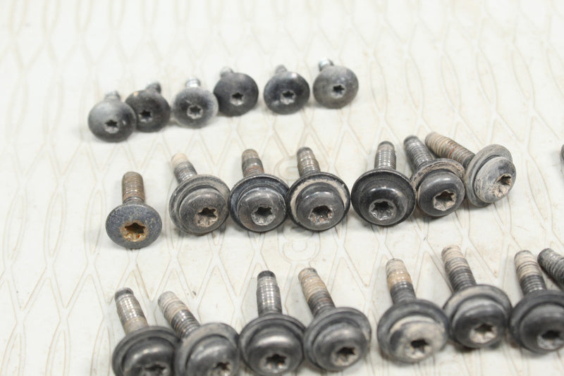 2014 ARCTIC CAT PROWLER HDX 500 Floor Mounting Bolts 0423 609