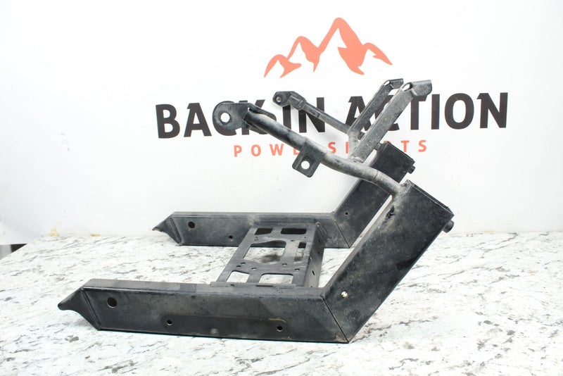 2014 ARCTIC CAT PROWLER HDX 500 Front Bumper Bracket 2516 556