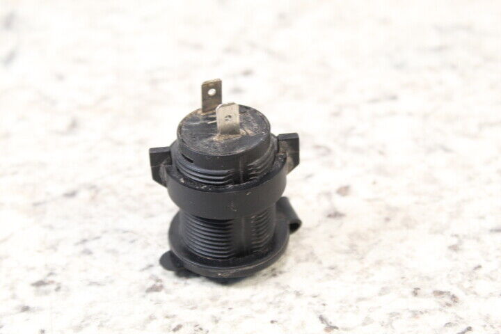 2014 CAN-AM MAVERICK 1000R XRS Accessory Plug-in DC Outlet 710001248 - ATV