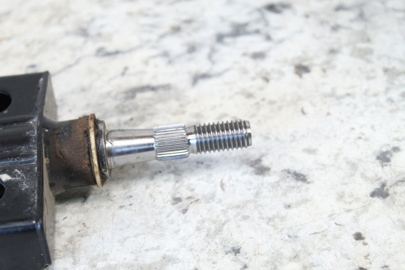 2014 CAN-AM MAVERICK 1000R XRS Upper Steering Shaft Post Column 709401167 - ATV