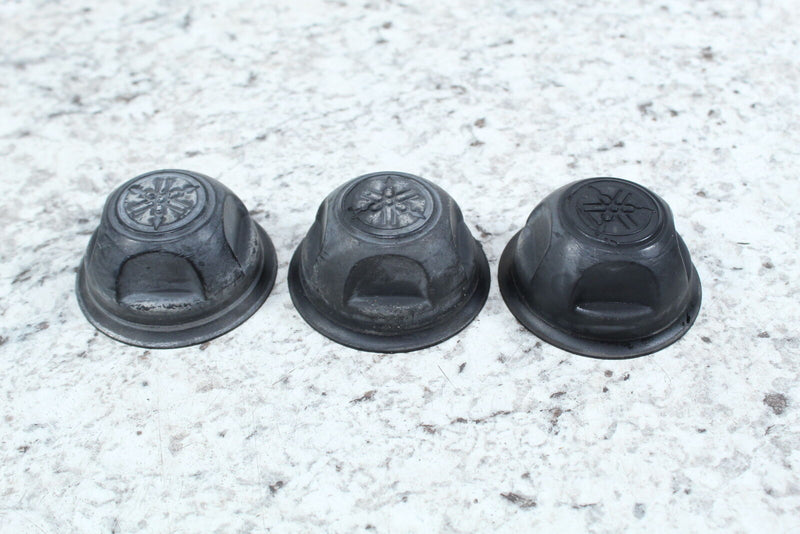2014 YAMAHA GRIZZLY 550 4X4 EPS Wheel Cap Dust Cover Set of 3 1HP-F512A-00-00 - ATV