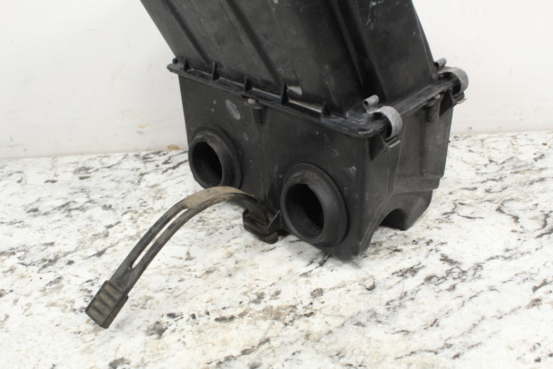 2015 POLARIS INDY 550 VOYAGER Air Box Airbox Intake Chamber 1205008 - Snowmobile