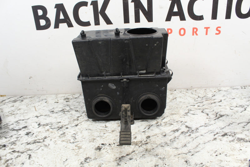 2015 POLARIS INDY 550 VOYAGER Air Box Airbox Intake Chamber 1205008 - Snowmobile