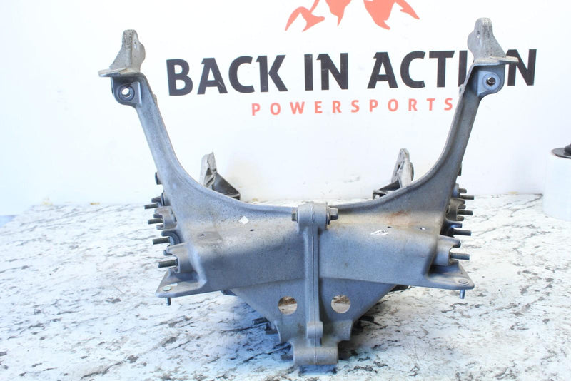 2015 POLARIS INDY 550 VOYAGER Bulk Head Bulkhead Frame 1020266 - Snowmobile
