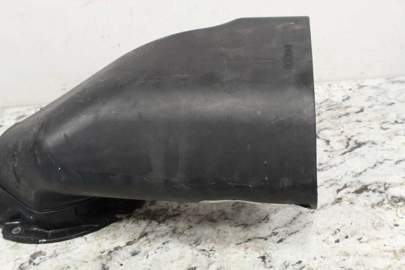 2015 POLARIS INDY 550 VOYAGER Cold Air Intake Duct 2635107 2206185 - Snowmobile