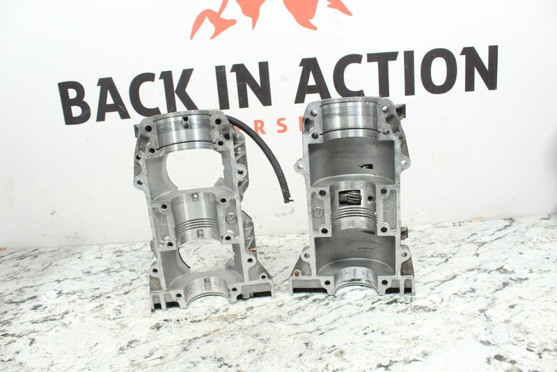 2015 POLARIS INDY 550 VOYAGER Crank Cases Main Crankcases 3090309 - Snowmobile