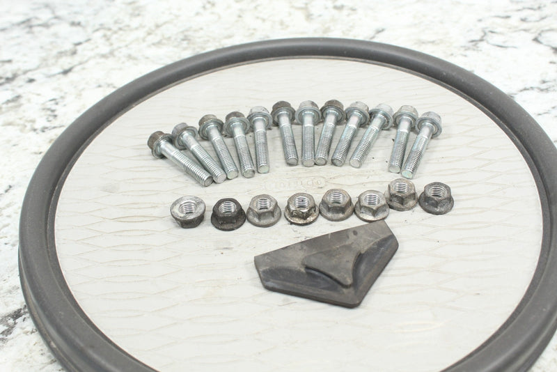 2015 POLARIS INDY 550 VOYAGER Cylinder and Head Mounting Bolts 3084271 7521357 - Snowmobile
