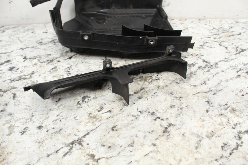 2015 POLARIS INDY 550 VOYAGER Fan Shroud 3090387 3023400 - Snowmobile