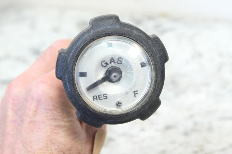 2015 POLARIS INDY 550 VOYAGER Fuel Gas Cap 2520815 - Snowmobile