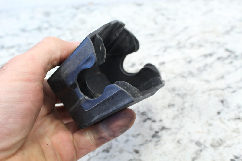 2015 POLARIS INDY 550 VOYAGER Handlebar Handle Bar Cover Pad 5438523 - Snowmobile