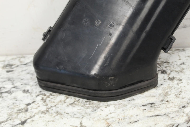 2015 POLARIS INDY 550 VOYAGER Hood Air Duct 2635346 - Snowmobile