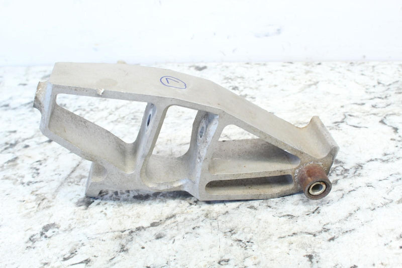 2015 POLARIS INDY 550 VOYAGER Left Spindle Knuckle Leg 1824144 - Snowmobile