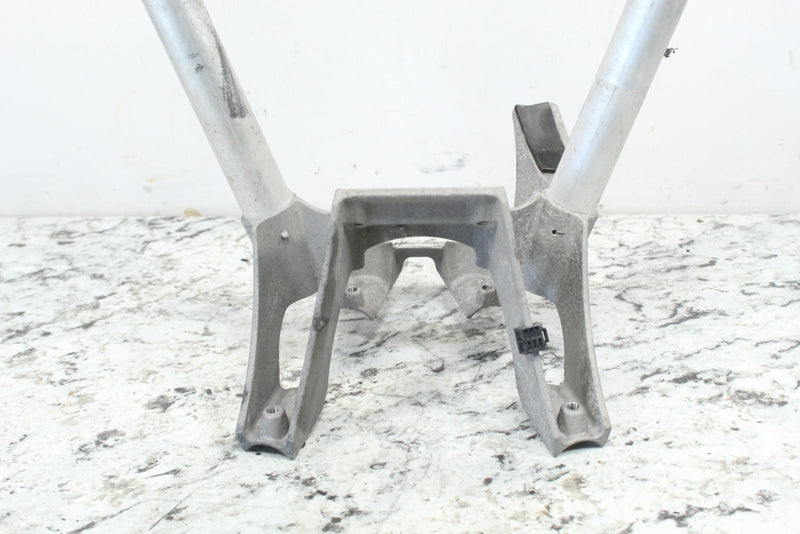 2015 POLARIS INDY 550 VOYAGER Rear Frame Tube Support 1018226 1024447 - Snowmobile