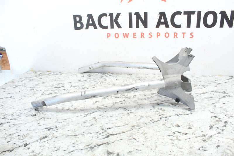 2015 POLARIS INDY 550 VOYAGER Rear Frame Tube Support 1018226 1024447 - Snowmobile