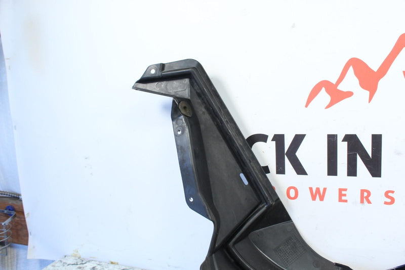 2015 POLARIS INDY 550 VOYAGER Right Belly Pan Fender 5437491-070 - Snowmobile