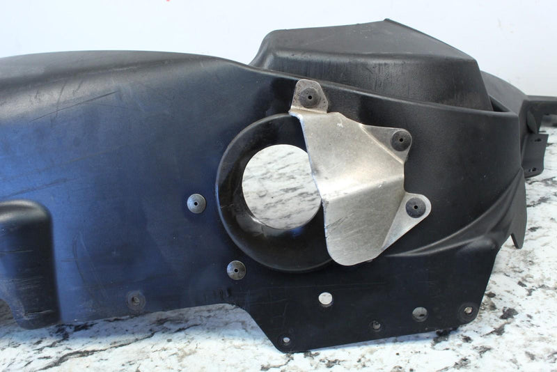 2015 POLARIS INDY 550 VOYAGER Right Belly Pan Fender 5437491-070 - Snowmobile