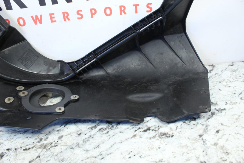 2015 POLARIS INDY 550 VOYAGER Right Belly Pan Fender 5437491-070 - Snowmobile