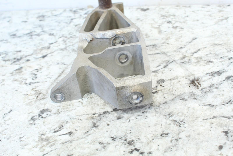 2015 POLARIS INDY 550 VOYAGER Right Spindle Knuckle Leg 1824145 - Snowmobile