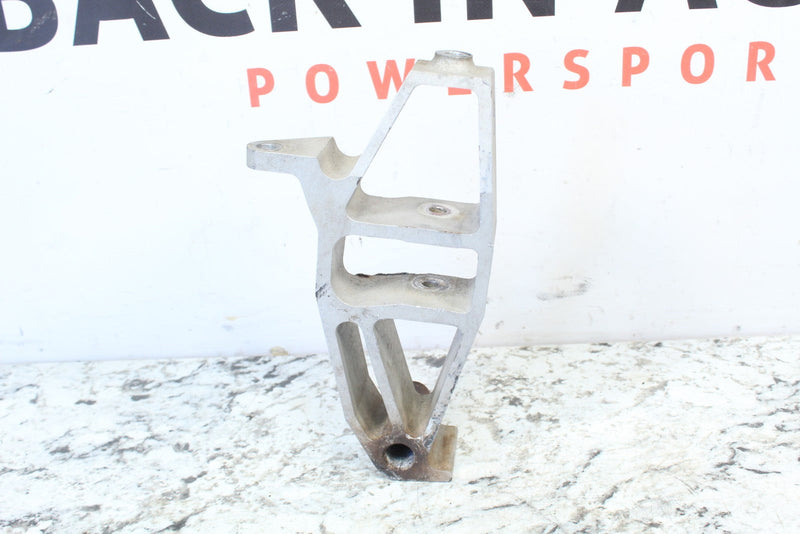 2015 POLARIS INDY 550 VOYAGER Right Spindle Knuckle Leg 1824145 - Snowmobile